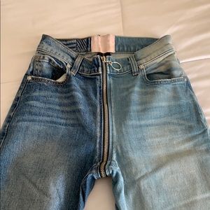 RARE!! Zipper and two-toned cropped jeans!